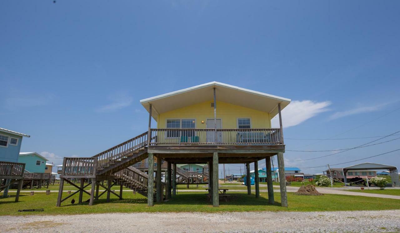 Blue Dolphin Inn And Cottages Grand Isle Exterior photo